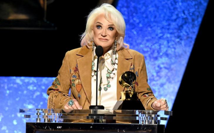 Complete Details of Tanya Tucker Relationships