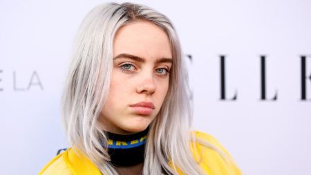 Billie Eilish is currently not in a relationship.