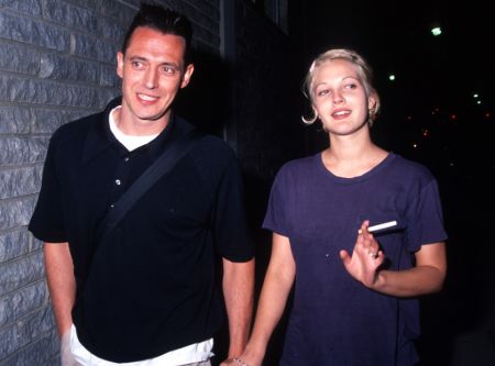 The first husband of Drew Barrymore is Jeremy Thomas.