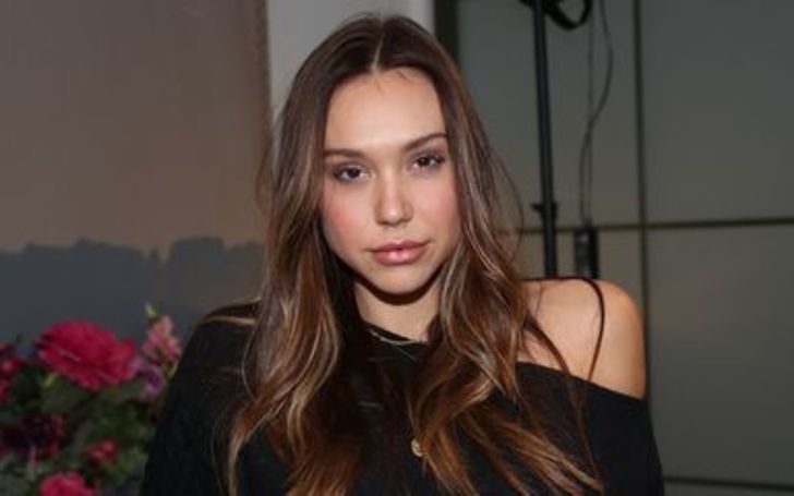 Alexis Ren Boyfriends - Complete Details of Her Dating History
