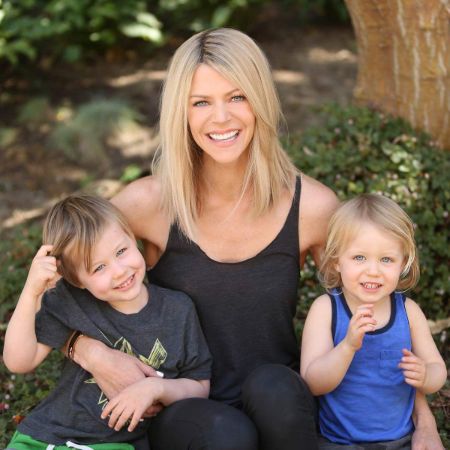 Kaitlin Olson gave birth to the first child, a boy named&nbsp;Axel Lee McElhenney, on September 1, 2010. 