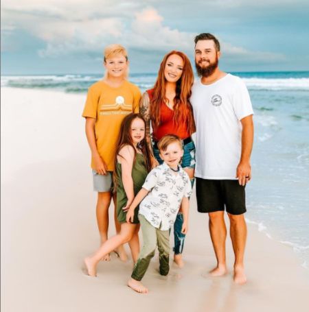 Maci Bookout started dating and had her first child with then-sweetheart, Ryan Edwards.