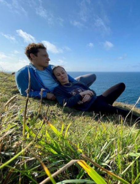 Brie Larson's boyfriend is Elijah Allan-Blitz.