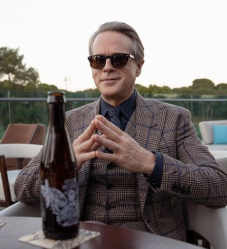 On June 24, 2000, Dominique Elwes Parent's got married and have been together ever since.