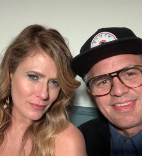 Bella Noche Ruffalo's mather Sunrise Coigney is a former actress.