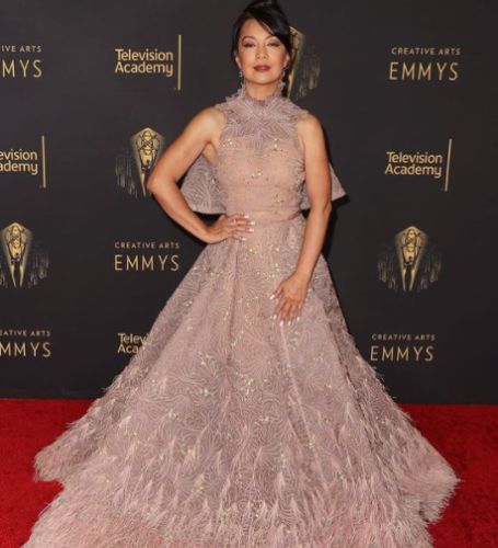 Ming- Na Wen made her television debut on the children's show Mister Rogers Neighborhood.