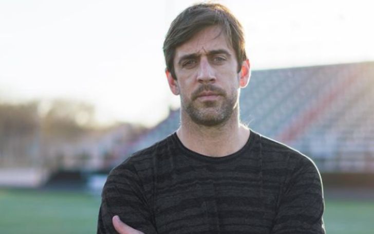 Aaron Rodgers Gives Promising Update on Toe Injury