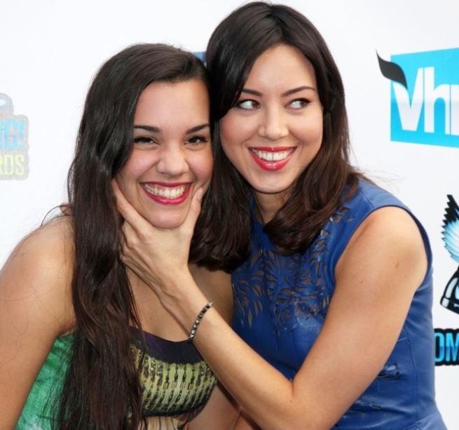 Aubrey has two sisters Renne and Natalie