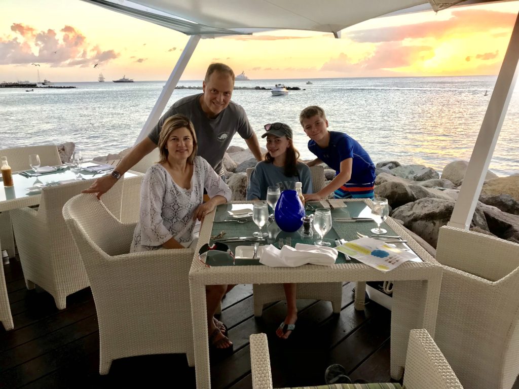 Jane Clayson accumulated a net worth of $700,000.