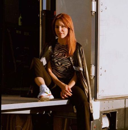 After Heidi Bivens complete her education, she started pursuing her career in fashion.