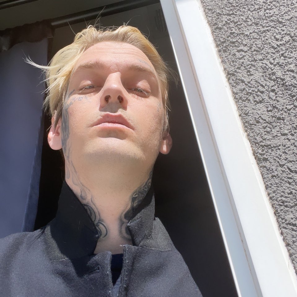 Aaron Carter's selfie.