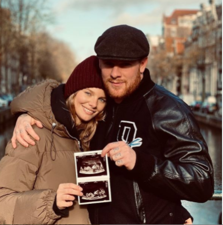 Marloes Horst seems to be possibly single as of 2021 in public eyes.