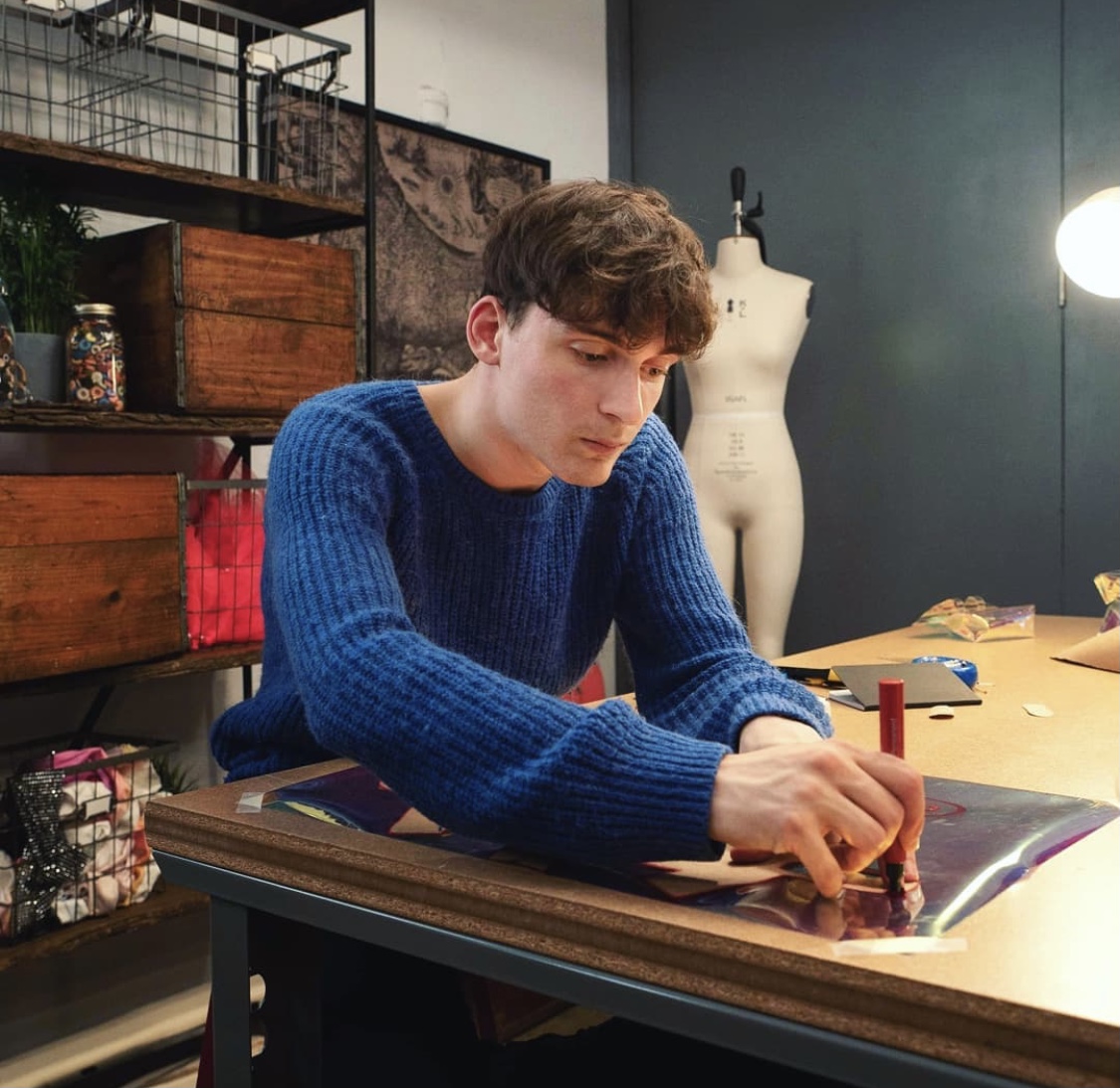 Sander Bos working on his casual space.