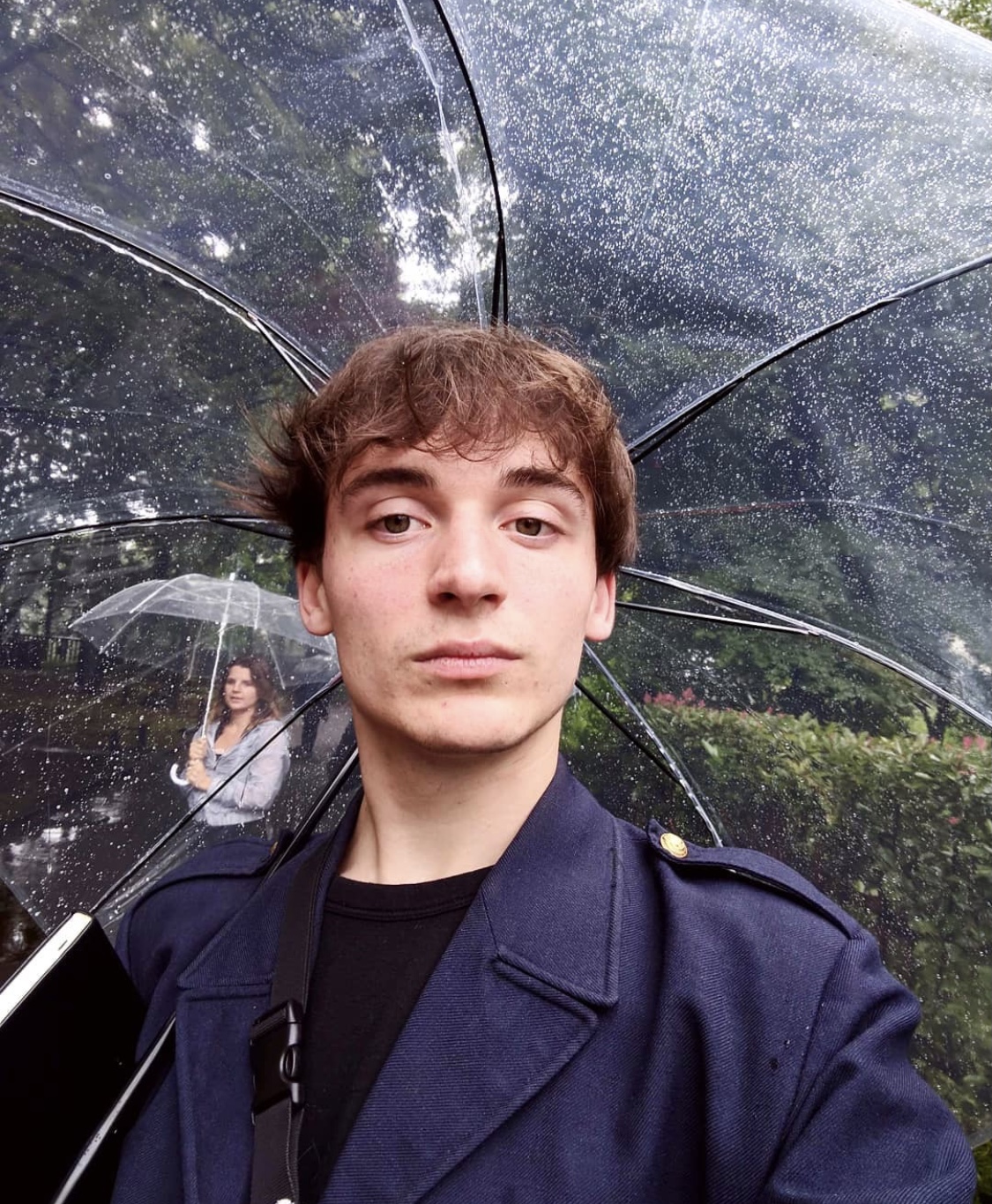 Sander Bos walking on a park.