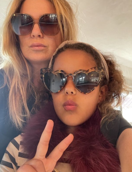 Ellen Pompeo is with her daughter.