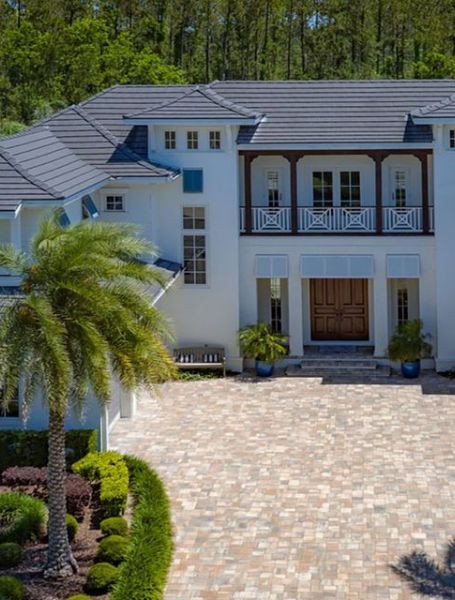 Nick Foles and his wife, Tori, paid $2.8 million for a newly built six-bedroom house in Glencoe.