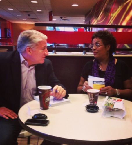 No, John King is not still married to Dana Bash. 