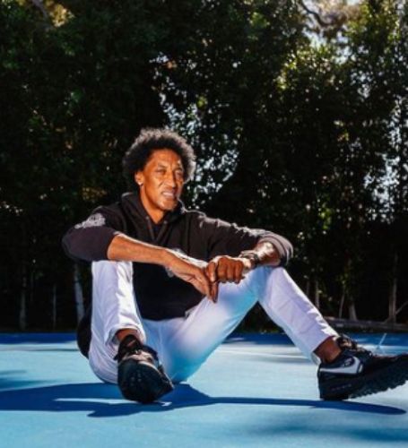 Scottie Pippen wore Avia sneakers for several NBA seasons before switching to Nike, just like Mike.