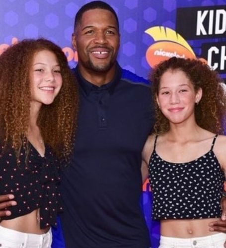 Jean Muggli divorced her husband, Michael Strahan, on July 20, 2006, accusing him of cheating, disinterest in their marriage.