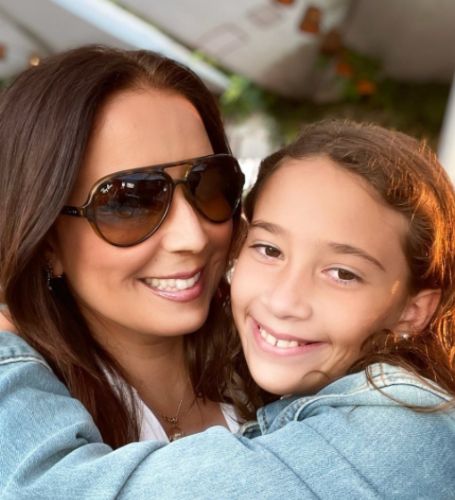 Julie Bidwell, aka Julie Banderas, was born in Hartford, Connecticut, on September 25, 1973.