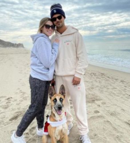  In Grand Rapids, Michigan, Taylor Lautner was born on February 11, 1992.