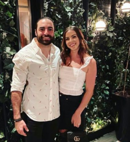 On August 18, 1990, Chelsey Walton and her twin brother Chase Walton was born.