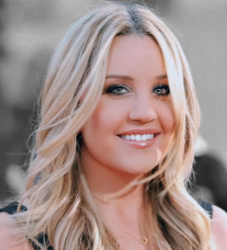 Amanda Bynes is attempting to dissolve her nearly nine-year conservatorship, which was given to her parents Lynn and Rick Bynes in 2013.