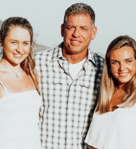 Troy Aikman married Rhoda Worthey, a former Cowboys publicist, on April 8, 2000, in Plano, Texas.