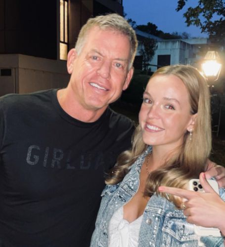 Troy Aikman's divorce caused him to sell the family's long-time Highland Park house for $27.54 million in 2011.