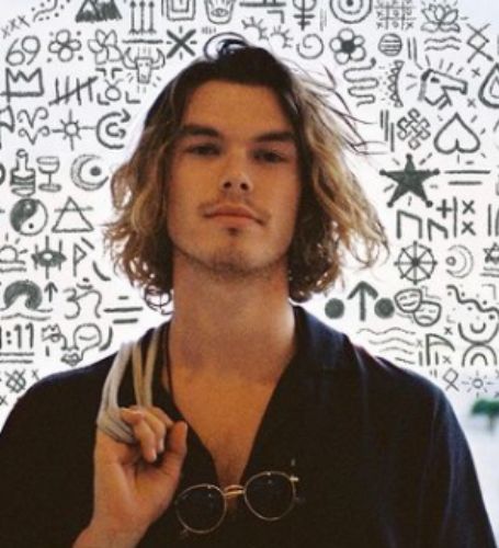 Sam Corlett is an Australian actor best recognized for his role as Leif Erikson in the Vikings: Valhalla historical drama series, which premiered in 2022.