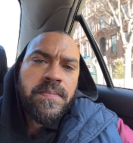 Jesse William received Humanitarian award at 2016 BET Award.