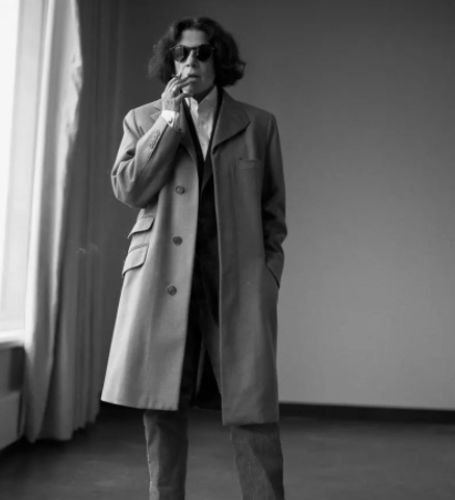 Fran Lebowitz is not married and doesn't have a husband.