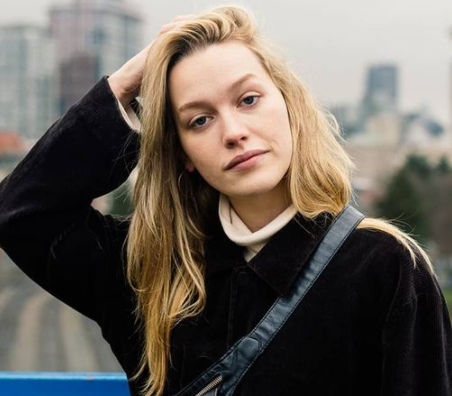 Victoria Pedretti from You 2.