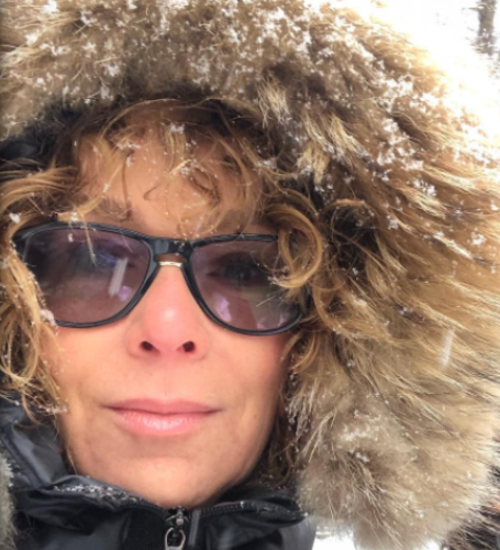 Jennifer was involved in a terrible car accident in 1987.