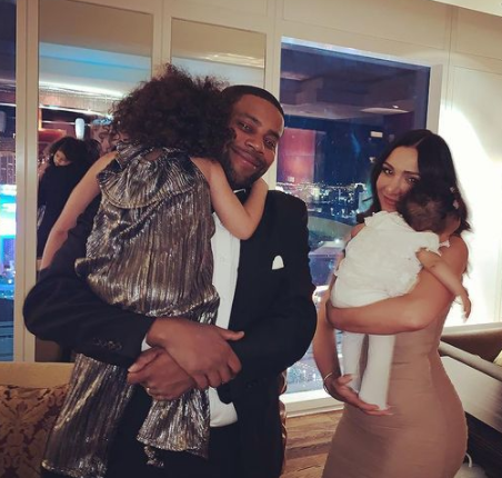 SNL star Thompson with his beautiful wife and their two daughters.