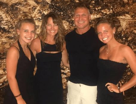 Suzanne with her husband Barry Morphew and daughters Macy and Mallory. 