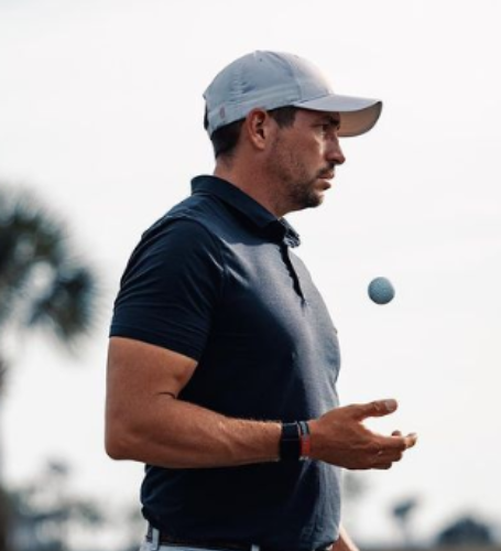 Scott Stallings holds an estimated net worth of $10 million as of 2022.