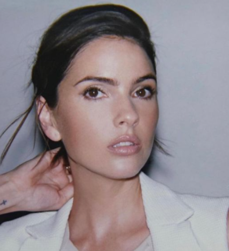 Teen Wolf&nbsp;actress, Shelley Hennig, rose to fame first through beauty pageants. 