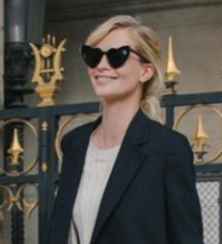 Poppy Delevingne is the daughter of Charles Delevingne, a wealthy property entrepreneur, and his wife, Pandora Anne Delevingne. 