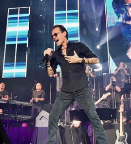 Emme Maribel Muñiz's father is Puerto Rican singer, musician, and actor Marco Anthony. 