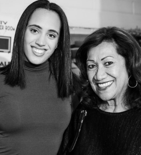 Simone Alexandra Johnson is so preoccupied with her life that she doesn't have time to find a boyfriend.