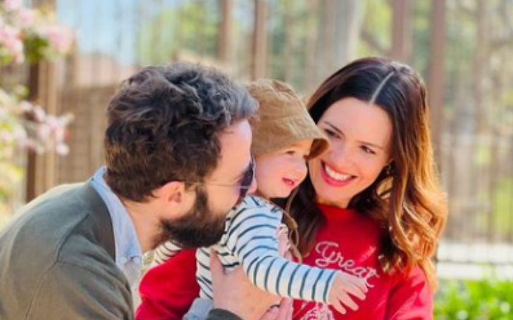 Mandy Moore and her Husband are Expecting 2nd Child! 