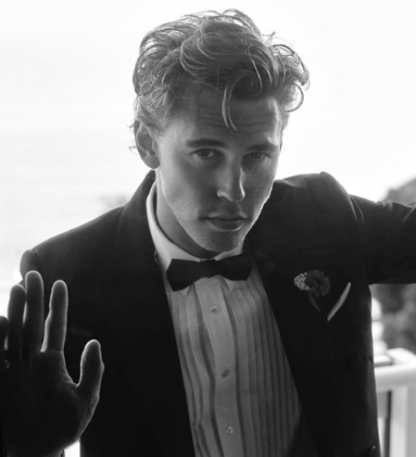 Austin Butler&nbsp;joined the cast of Death of the Author, a theatrical play at Geffen Playhouse in Los Angeles in 2014.