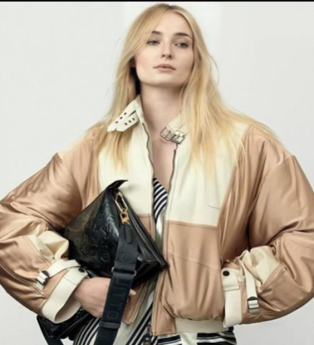 When Sophie Turner was only 15 years old, she was able to land the role of Ned Stark's daughter Sansa Stark, a young noblewoman, in Game of Thrones.