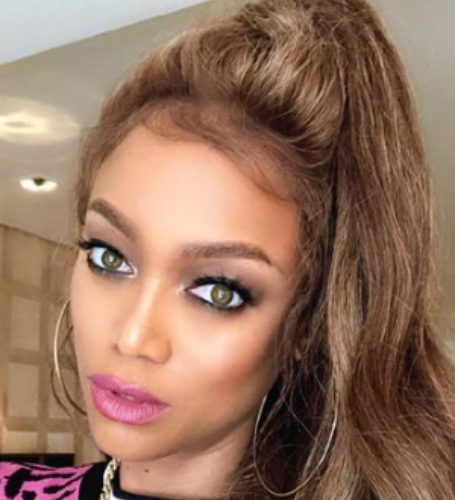 Tyra Banks is a model, producer, and writer from the United States. 