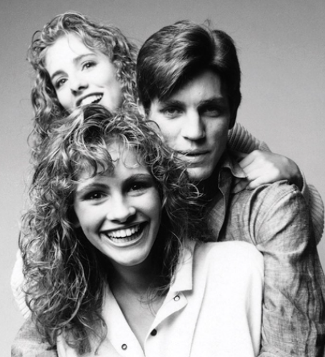 On April 18, 1956, Eric Roberts was born in Biloxi, Mississippi, USA.