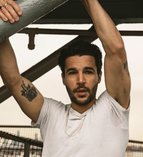 Olivia Cooke was rumored to be dating Christopher Abbott in 2015.