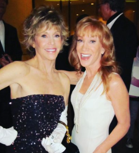 Kathy Griffin has revealed she has lung cancer, years after she shaved her head in support of her sister who was receiving chemotherapy.