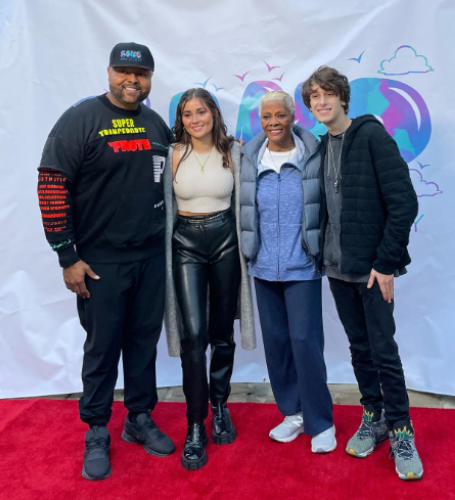 Burt Bacharach noticed Dionne Warwick's voice and star presence while she was singing background vocals for the Drifters' song Mexican Divorce. 