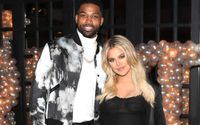 Khloe Kardashian Hints Her Engagement With a Flashy Diamond Ring
